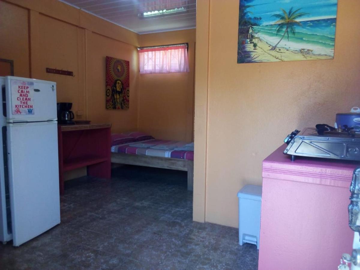 Hotel One Love Puerto Viejo Puerto Viejo de Talamanca Exteriör bild